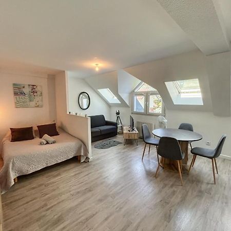 Magnifique T1 Bis Triangle D Or - Parking - Wifi Appartement Annecy Buitenkant foto